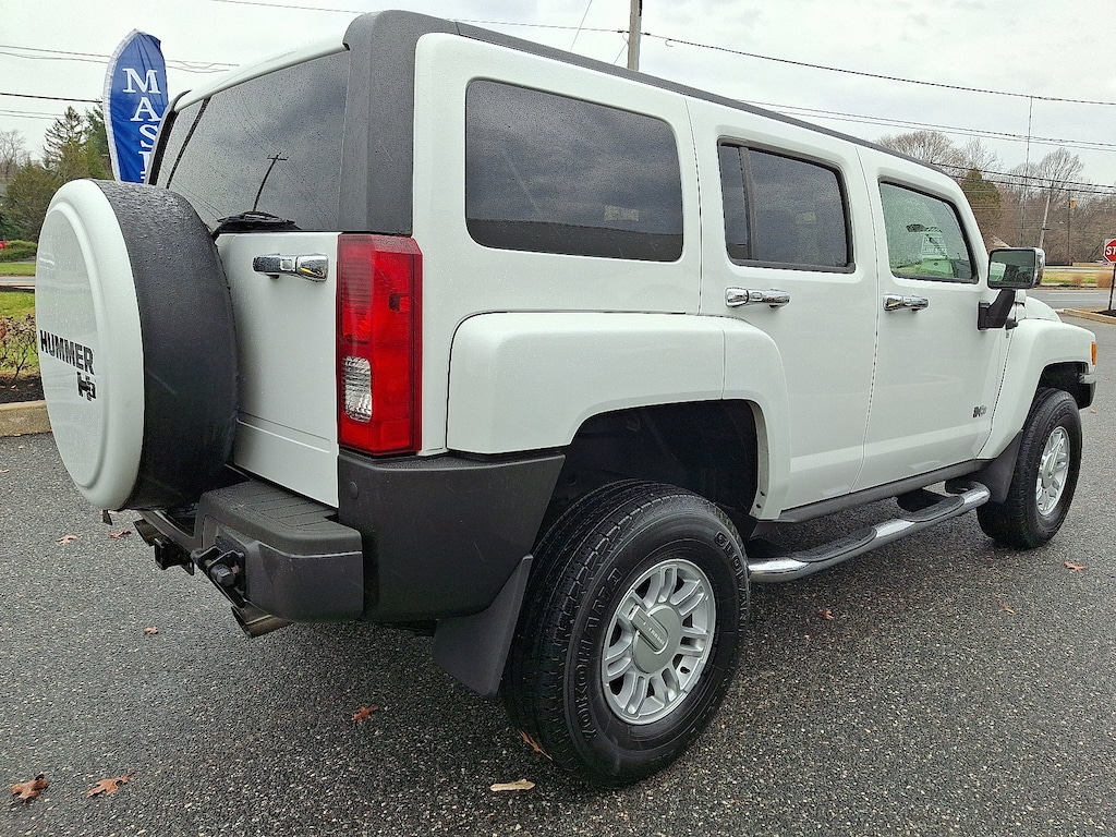 Used 2009 HUMMER H3 SUV Base SUV