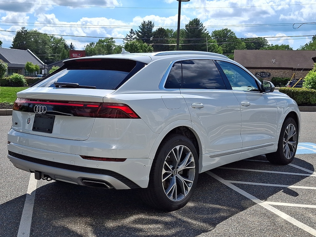 Used 2025 Audi Q8 55 Premium SUV