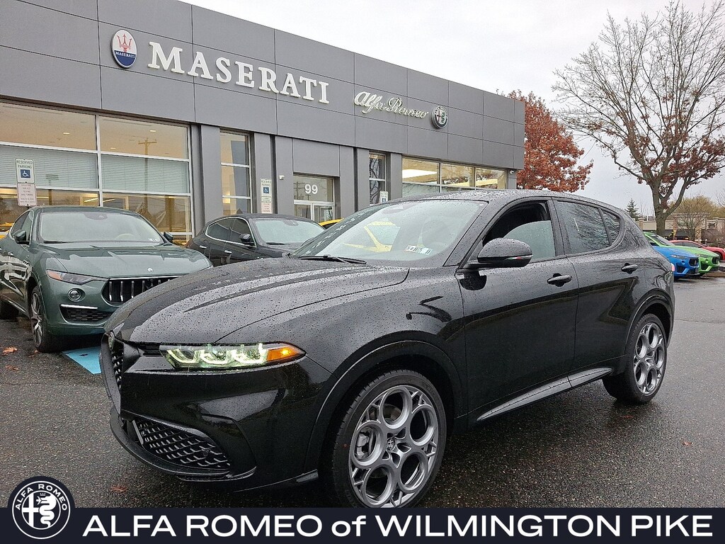 New 2025 Alfa Romeo Tonale AWD Sport Utility