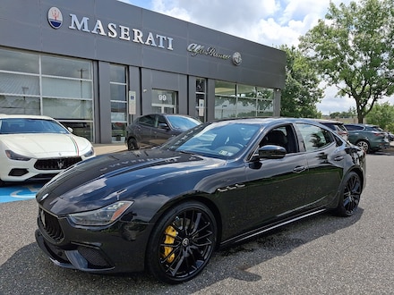 2022 Maserati Ghibli Modena Q4 Sedan