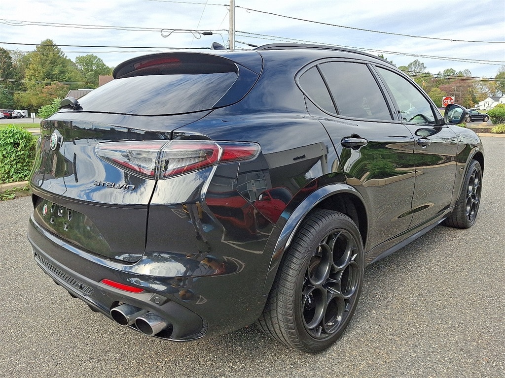 Used 2024 Alfa Romeo Stelvio Quadrifoglio SUV