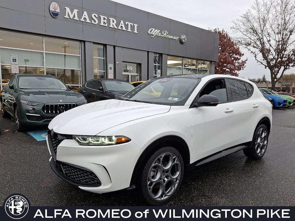 New 2025 Alfa Romeo Tonale AWD Sport Utility