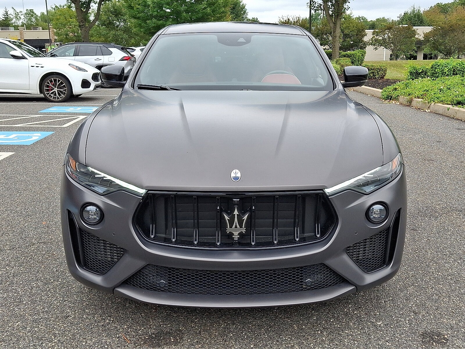 2022 Maserati Levante Modena S photo 2