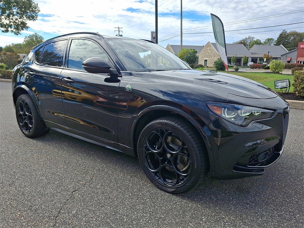 Used 2024 Alfa Romeo Stelvio Quadrifoglio SUV