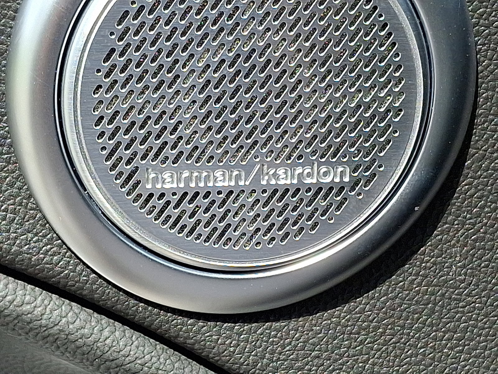 2025 Alfa Romeo Stelvio Intensa - Photo 19