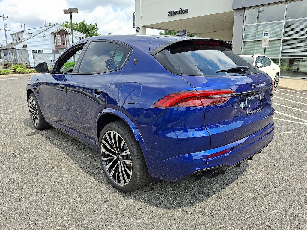 Used 2025 Maserati Grecale Modena SUV