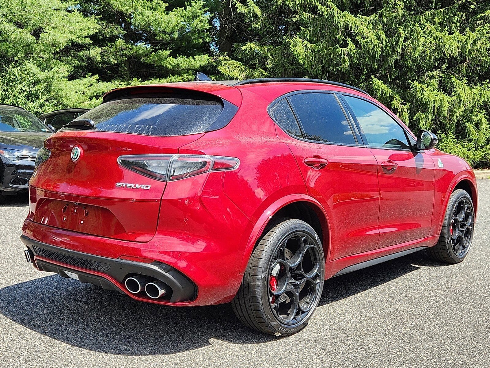 2024 Alfa Romeo Stelvio Quadrifoglio photo 4