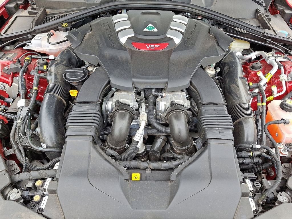 2023 Alfa Romeo Giulia Quadrifoglio - Photo 28