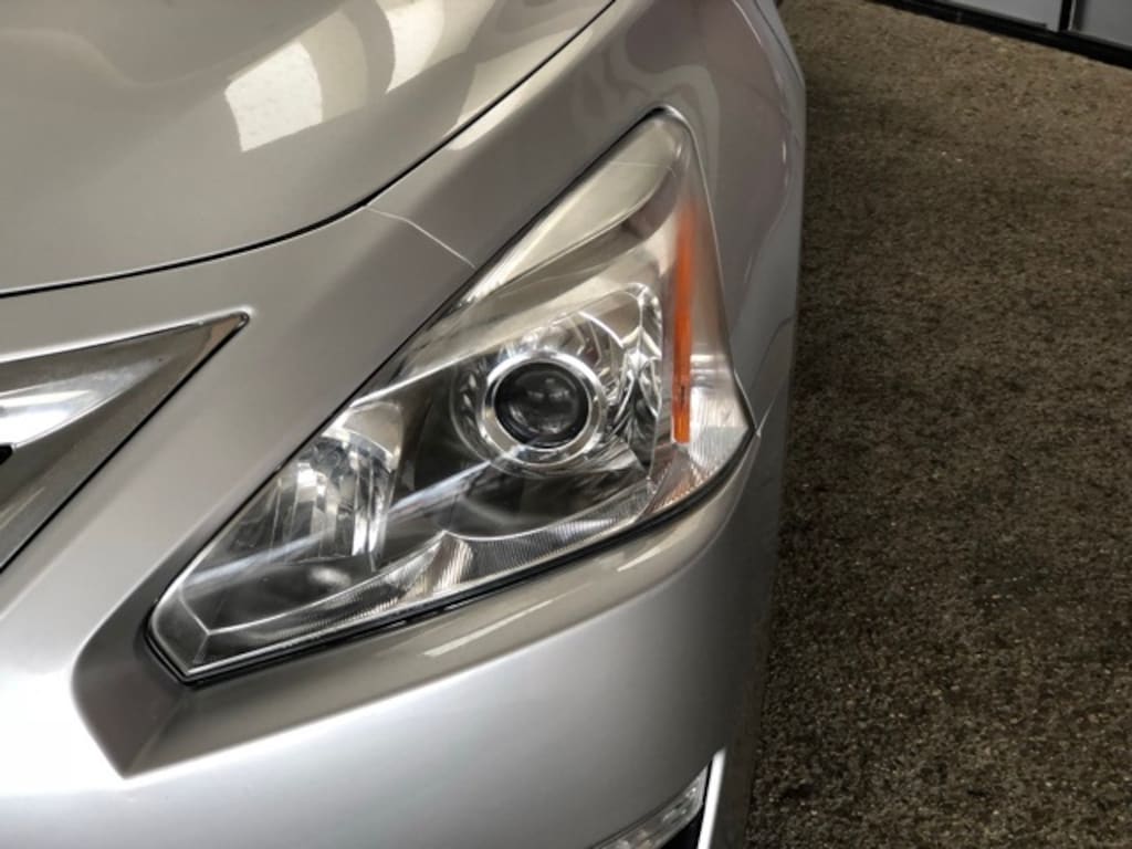 Used 2013 Nissan Altima 2.5 S Sedan