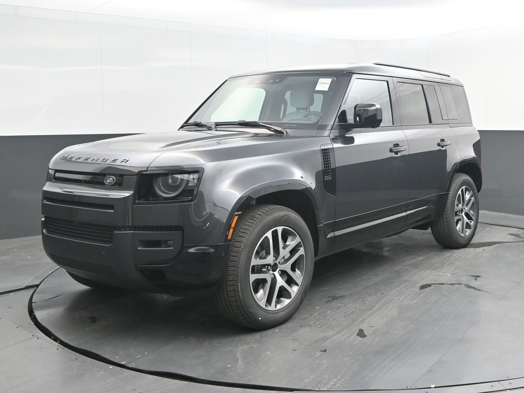 2026 Land Rover Defender 110 X-Dynamic SE P400's photo