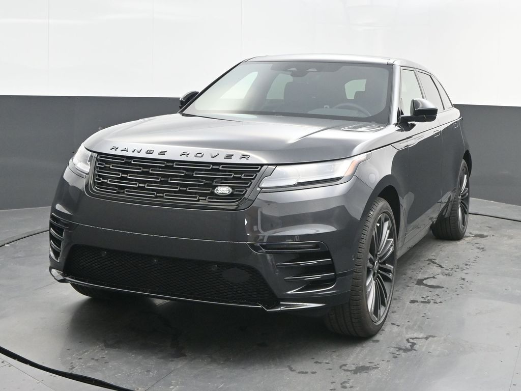 2026 Land Rover Range Rover Velar P250 Dynamic SE's photo