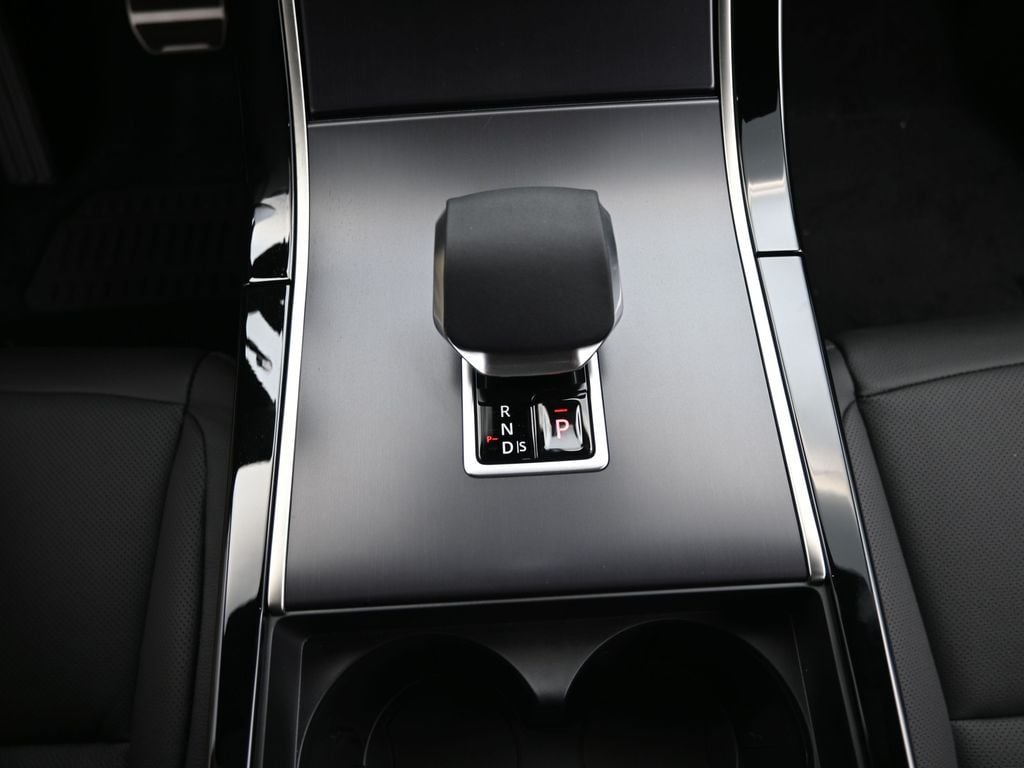 2026 Land Rover Range Rover Evoque Dynamic SE - Photo 24