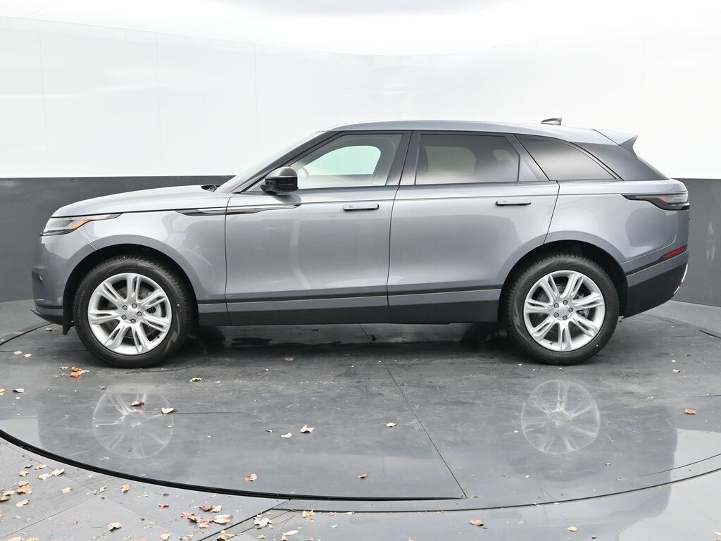 2025 Land Rover Range Rover Velar P250 S photo 4