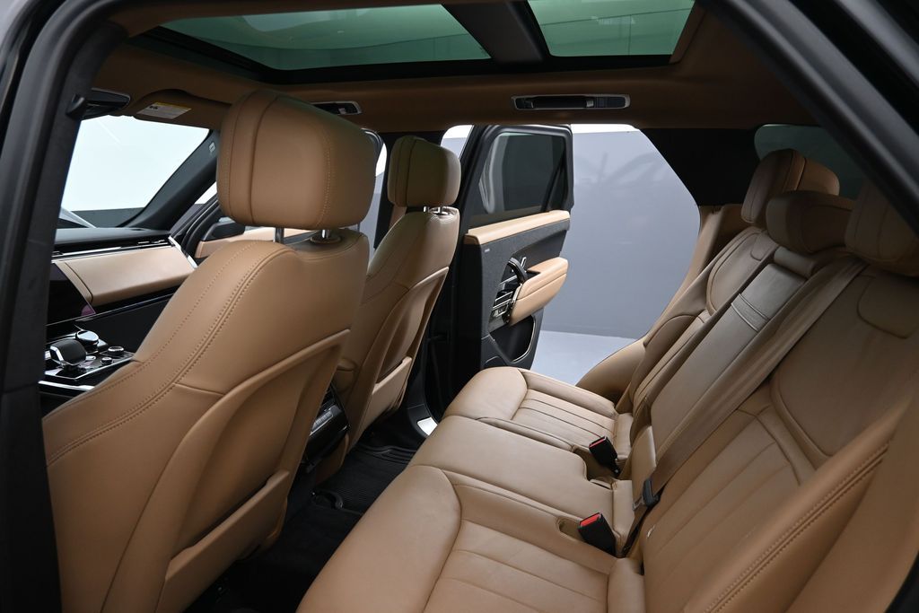 2023 Land Rover Range Rover Sport SE - Photo 18