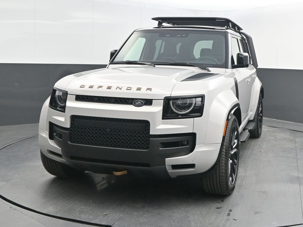 New 2026 Land Rover Defender 110 Octa 635PS SUV