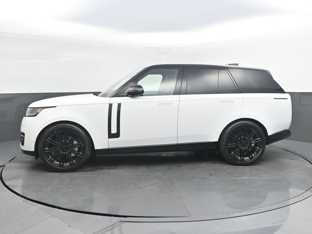 New 2026 Land Rover Range Rover SE SUV