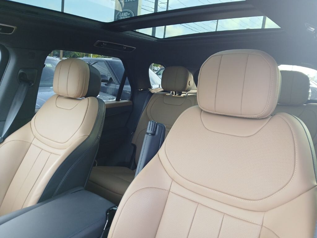 Certified 2025 Land Rover Range Rover Sport P530 Dynamic SE SUV