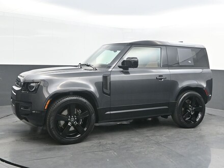 2024 Land Rover Defender 90 V8 SUV