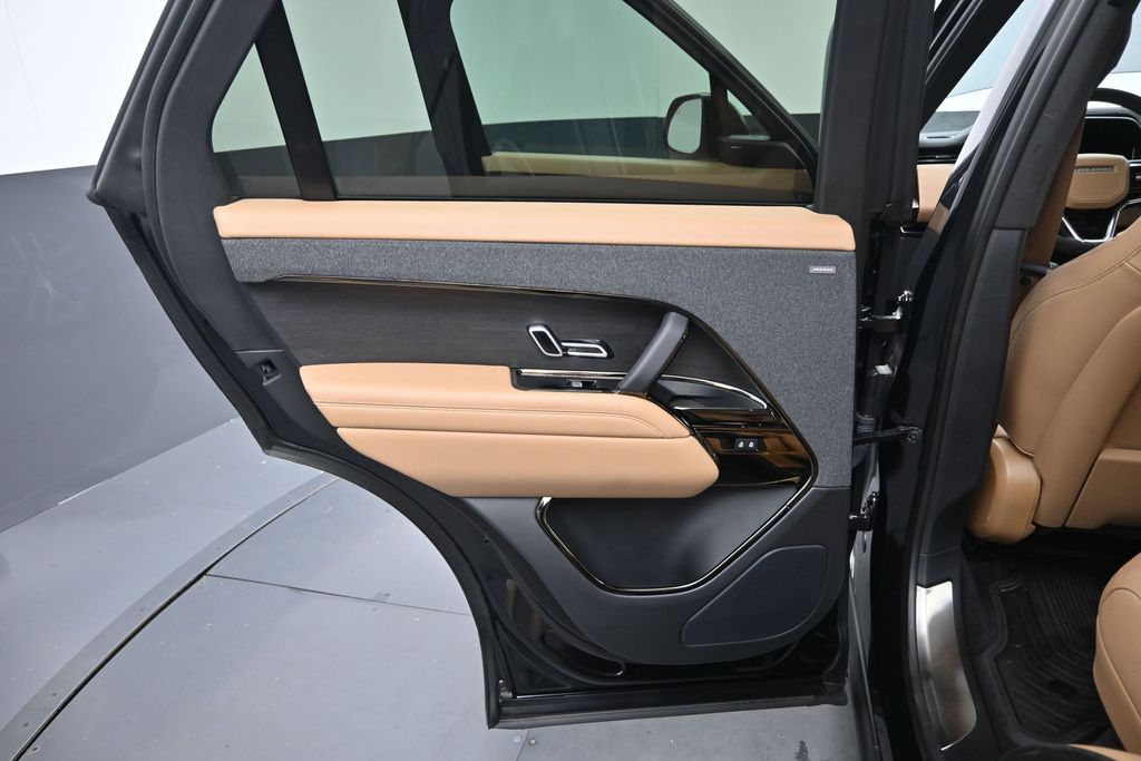 2023 Land Rover Range Rover Sport SE - Photo 17