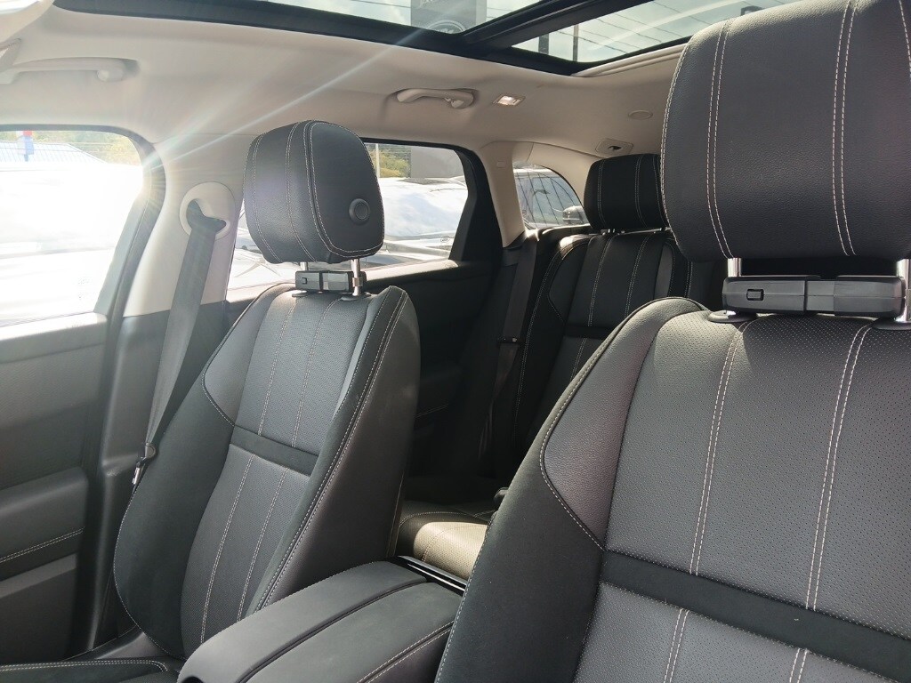 2022 Land Rover Range Rover Velar P250 S photo 2