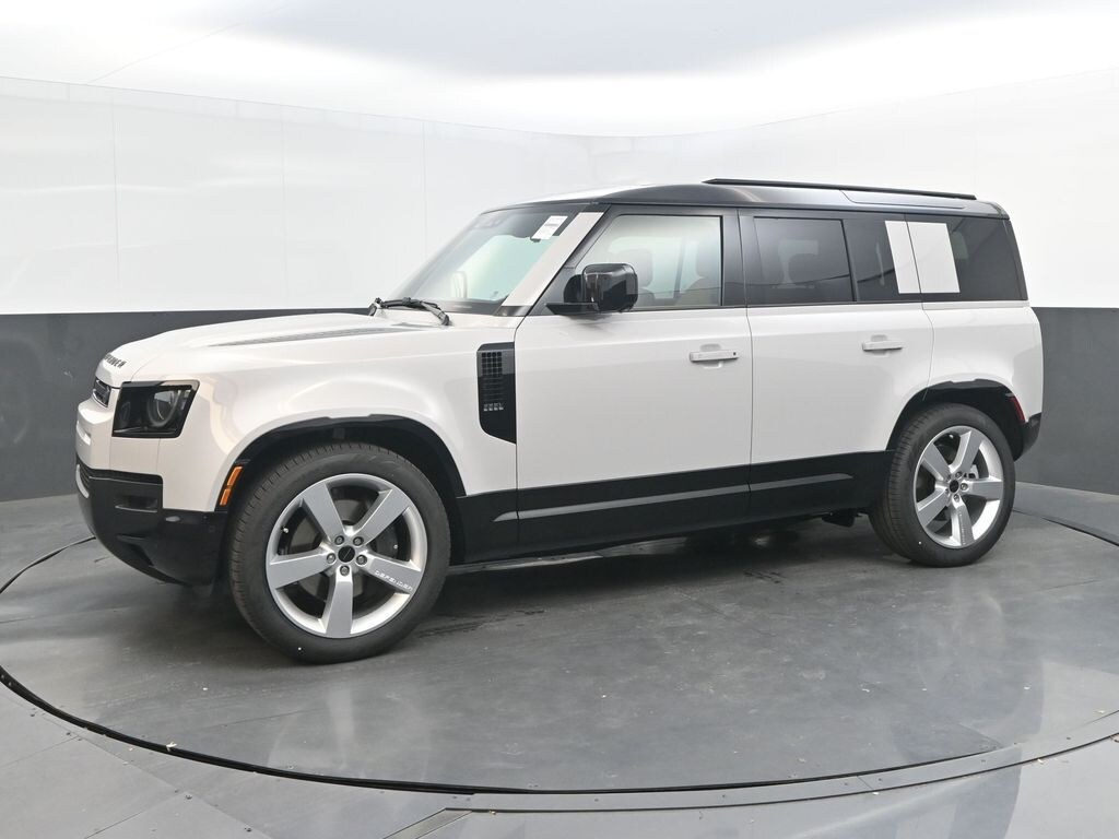 Used 2026 Land Rover Defender 110 X-Dynamic SE SUV
