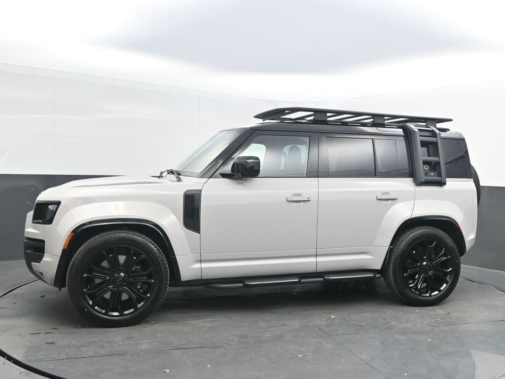 New 2026 Land Rover Defender 110 Octa 635PS SUV