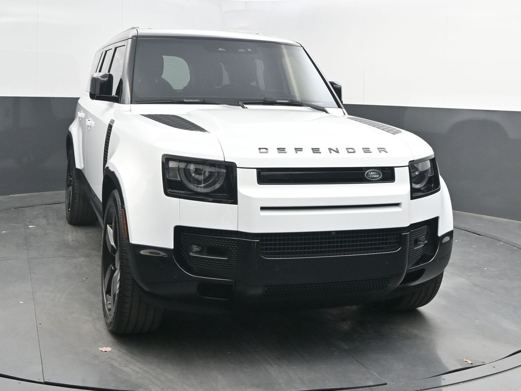 Certified 2025 Land Rover Defender 130 X-Dynamic SE SUV