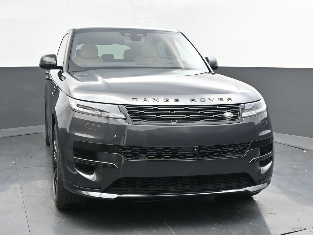 2025 Land Rover Range Rover Sport SE photo 2