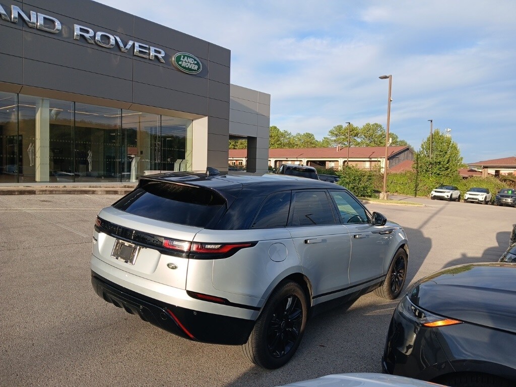 2023 Land Rover Range Rover Velar R-Dynamic S photo 2