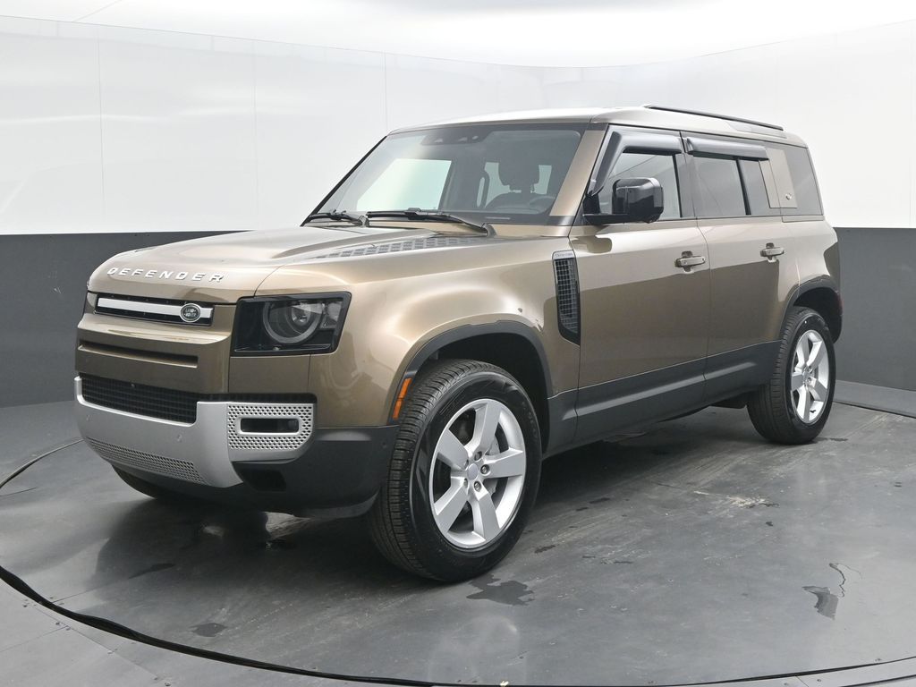 2024 Land Rover Defender 110 S P400's photo