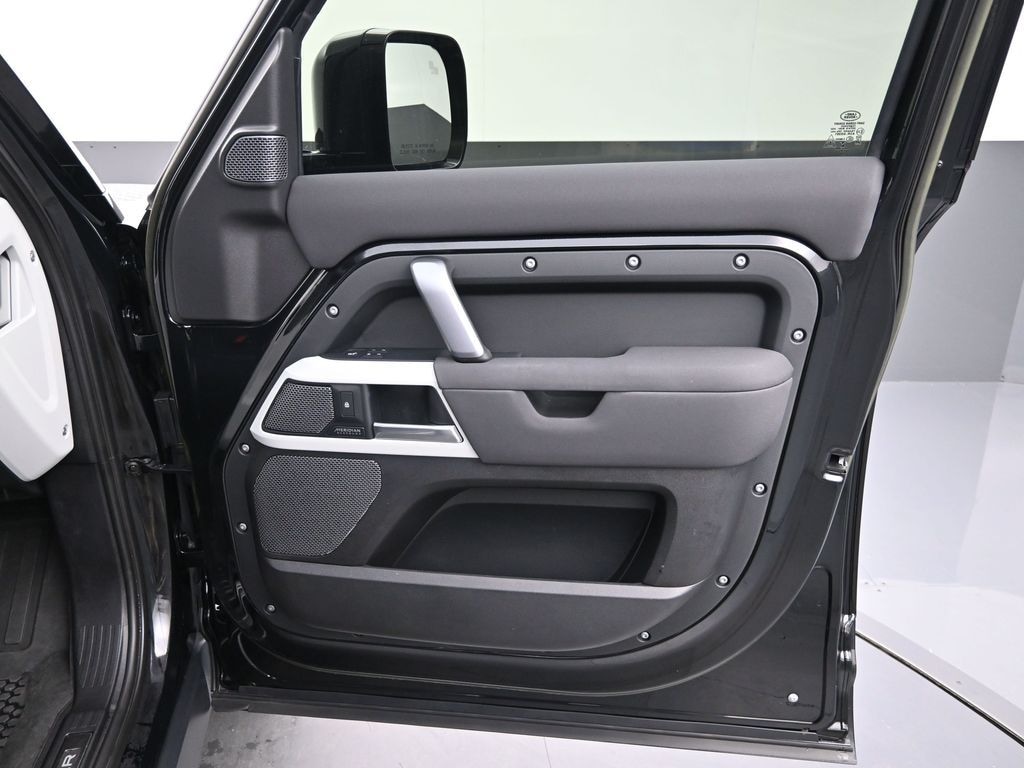 Certified 2023 Land Rover Defender 110 X-Dynamic SE SUV