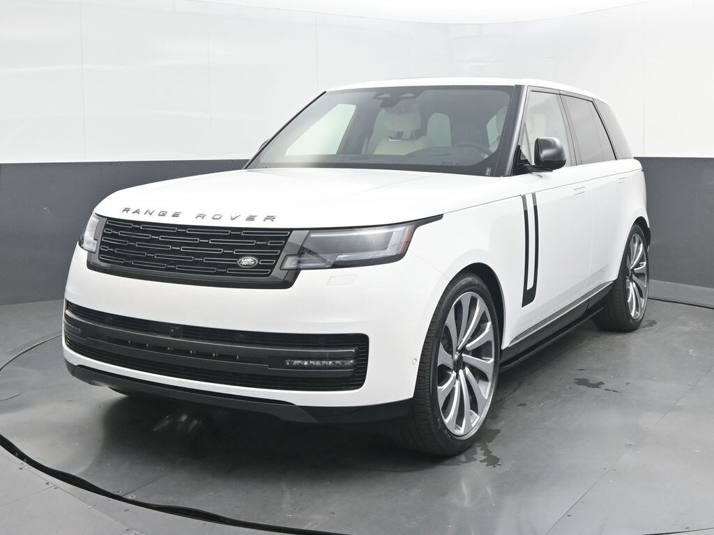 New 2026 Land Rover Range Rover SE SUV