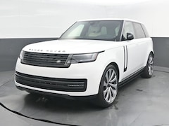 2026 Land Rover Range Rover SE SUV