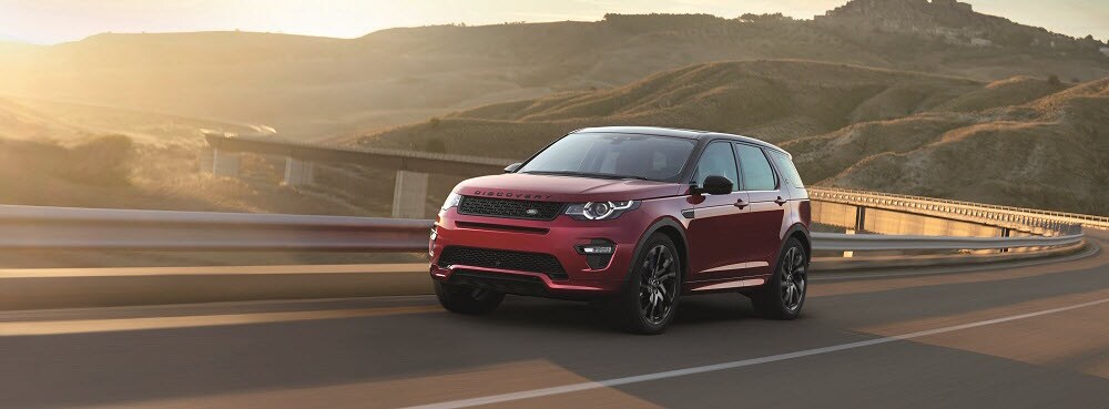 Land Rover Discovery Sport in Red