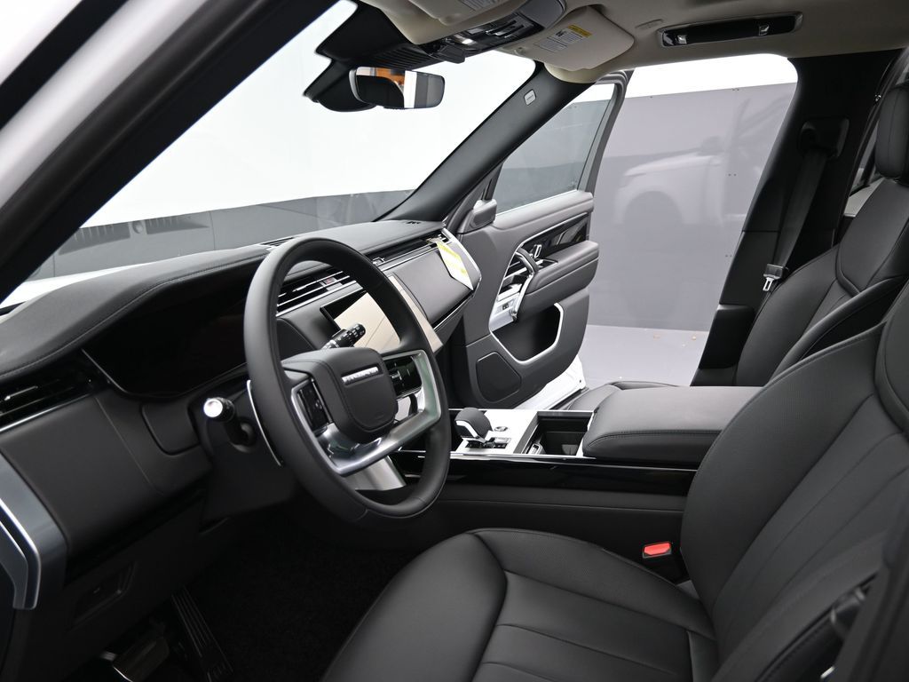 2025 Land Rover Range Rover SE - Photo 25