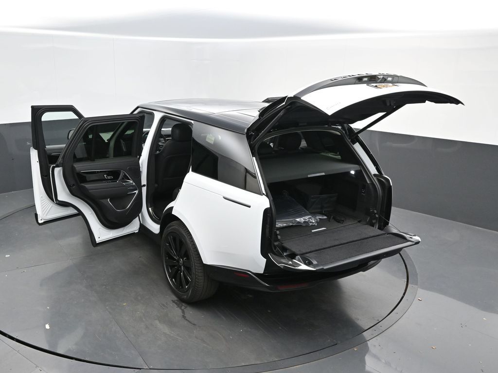 2025 Land Rover Range Rover SE - Photo 51