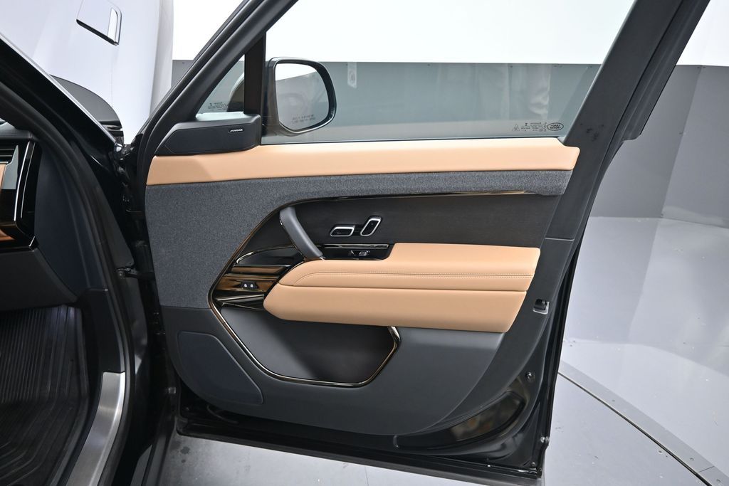 2023 Land Rover Range Rover Sport SE - Photo 4