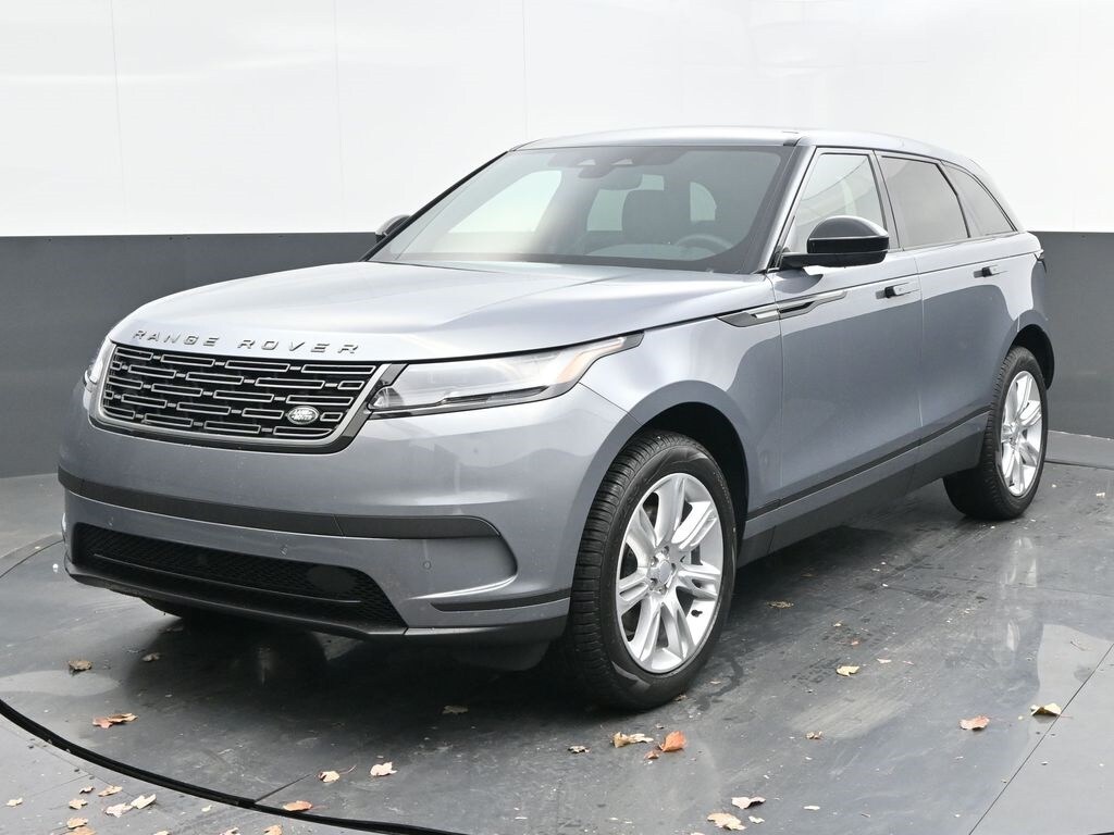 2025 Land Rover Range Rover Velar P250 S photo 3