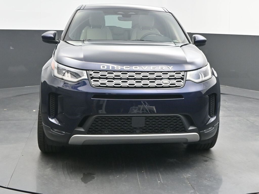 2023 Land Rover Discovery Sport SE photo 2