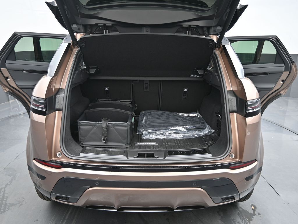 New 2026 Land Rover Range Rover Evoque Dynamic SE For Sale