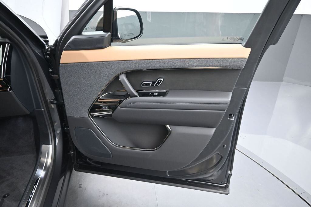 New 2026 Land Rover Range Rover Sport Autobiography 530PS SUV