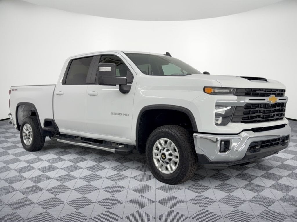 2025 Chevrolet Silverado 2500HD LT - Photo 7