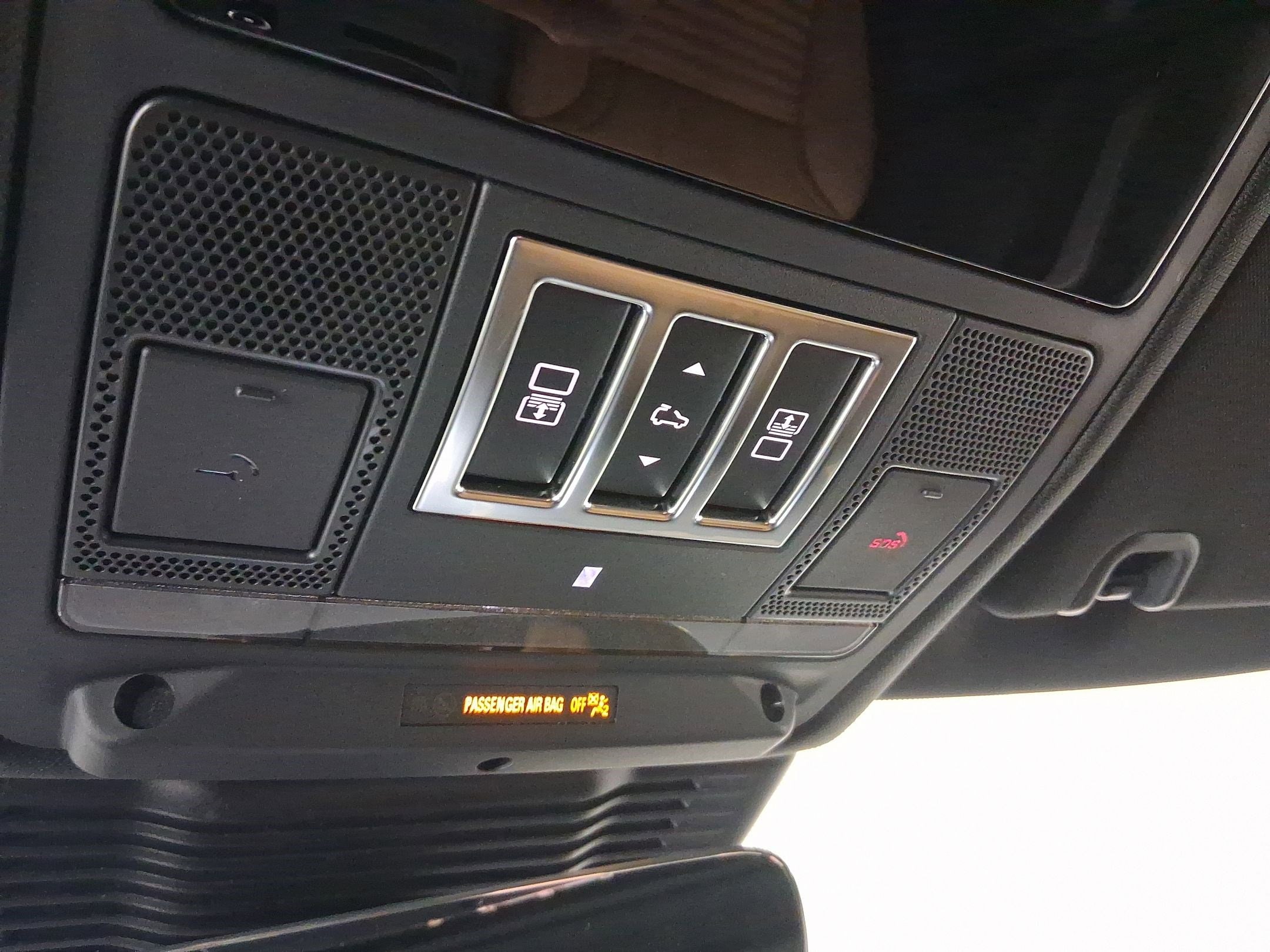 2026 Land Rover Discovery Gemini Edition - Photo 16
