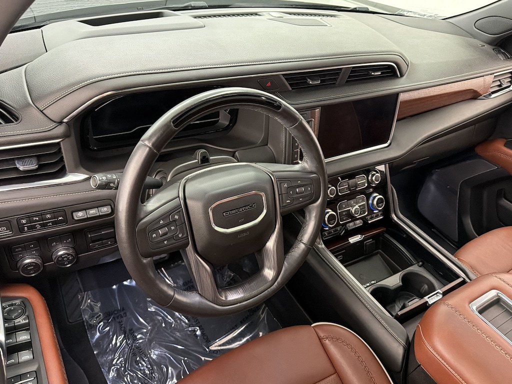 Used 2023 GMC Yukon Denali Ultimate SUV