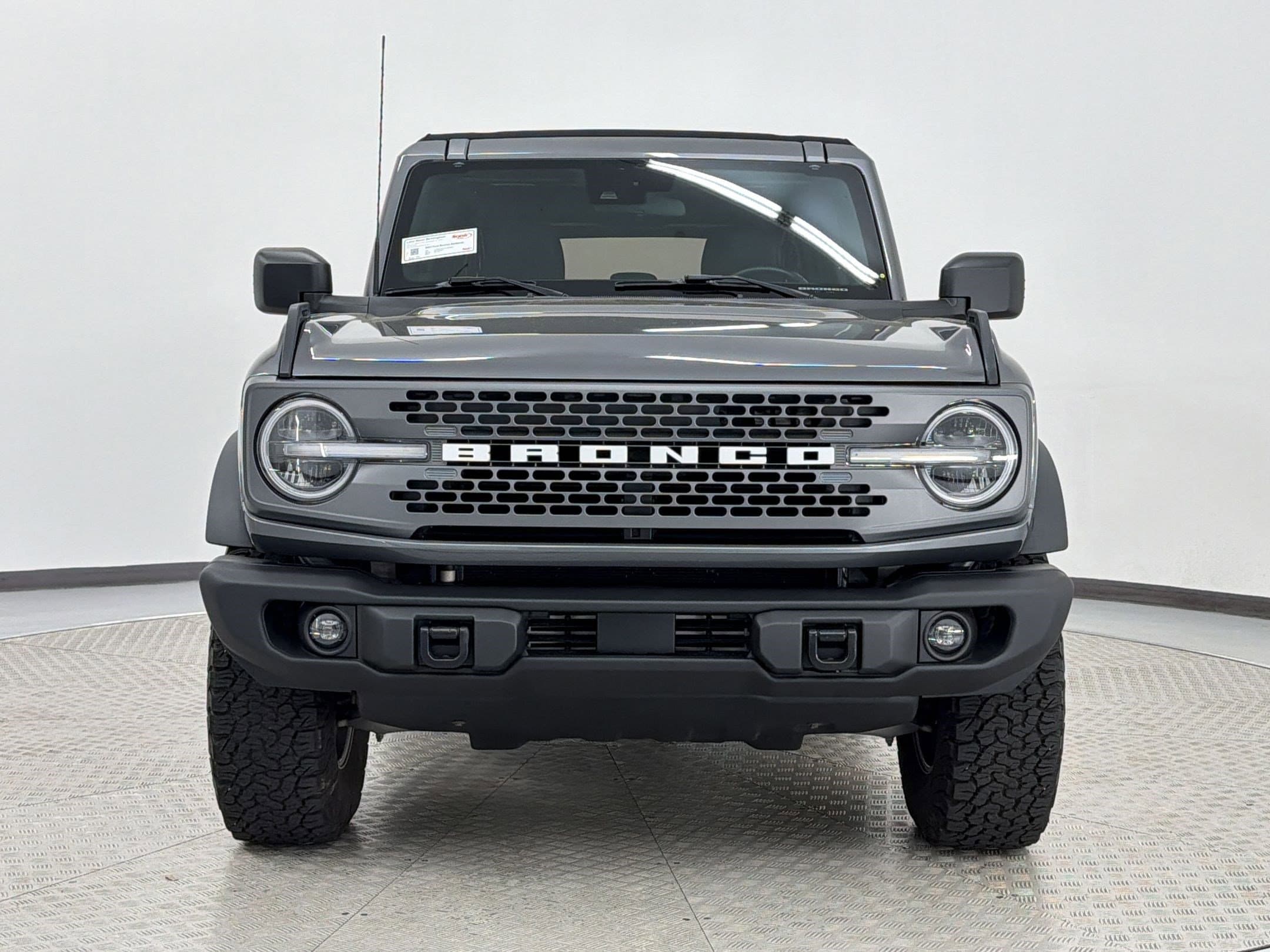 2023 Ford Bronco photo 5
