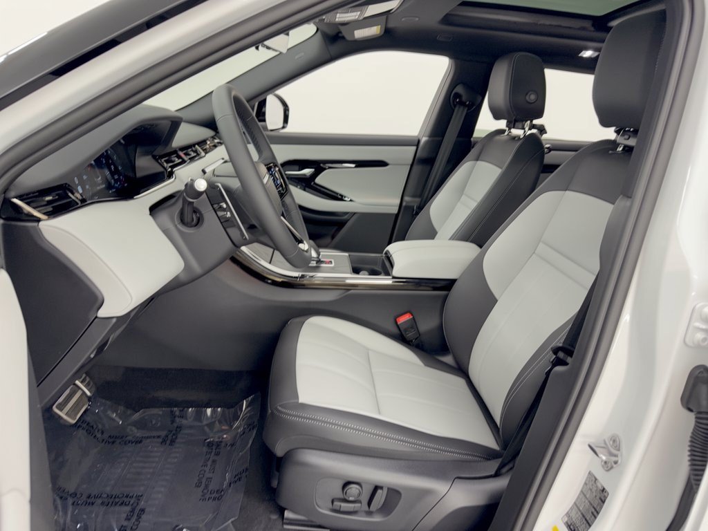 2026 Land Rover Range Rover Evoque Hoxton Edition SUV