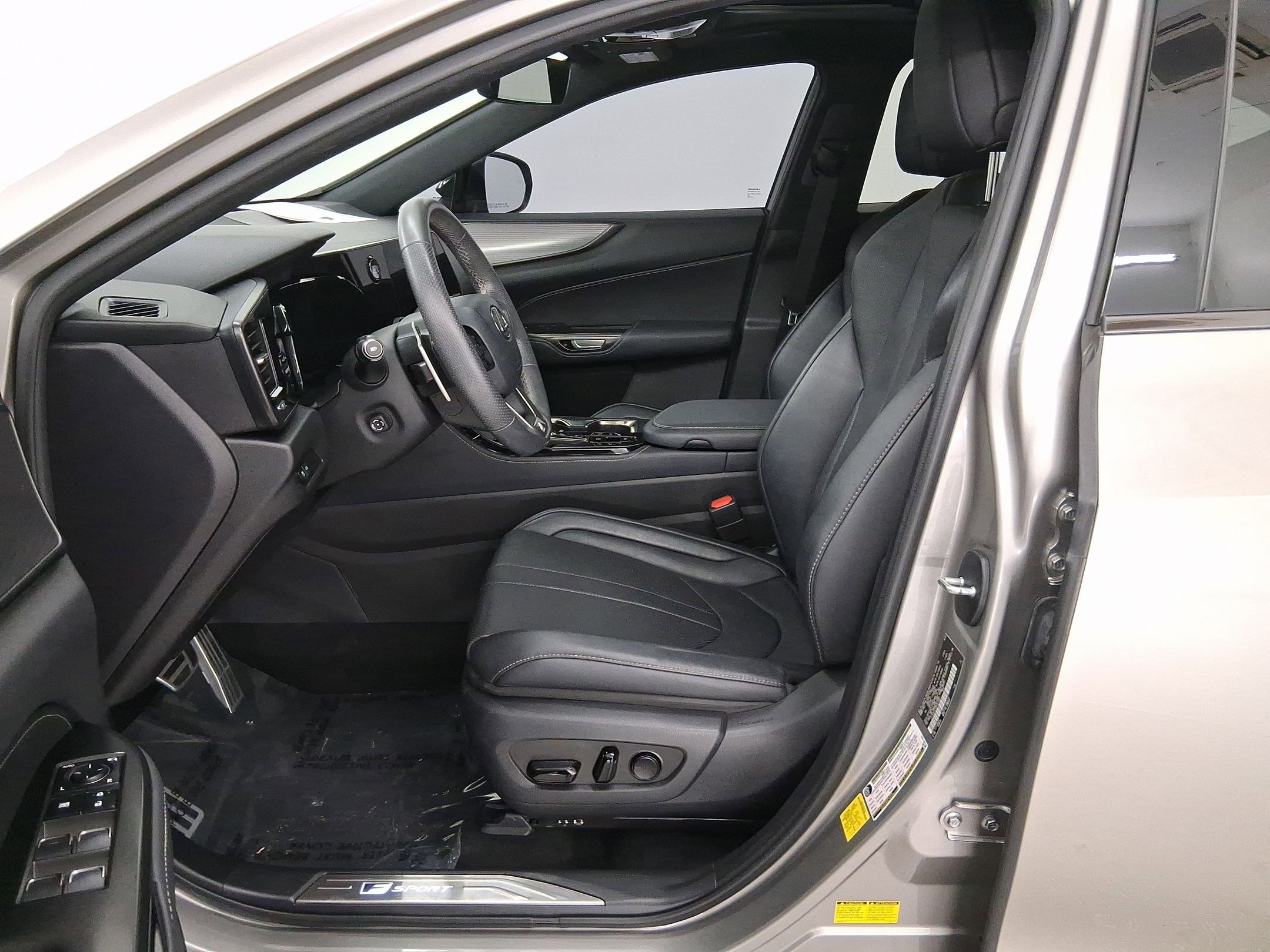 2022 Lexus NX 350 F SPORT Handling photo 3