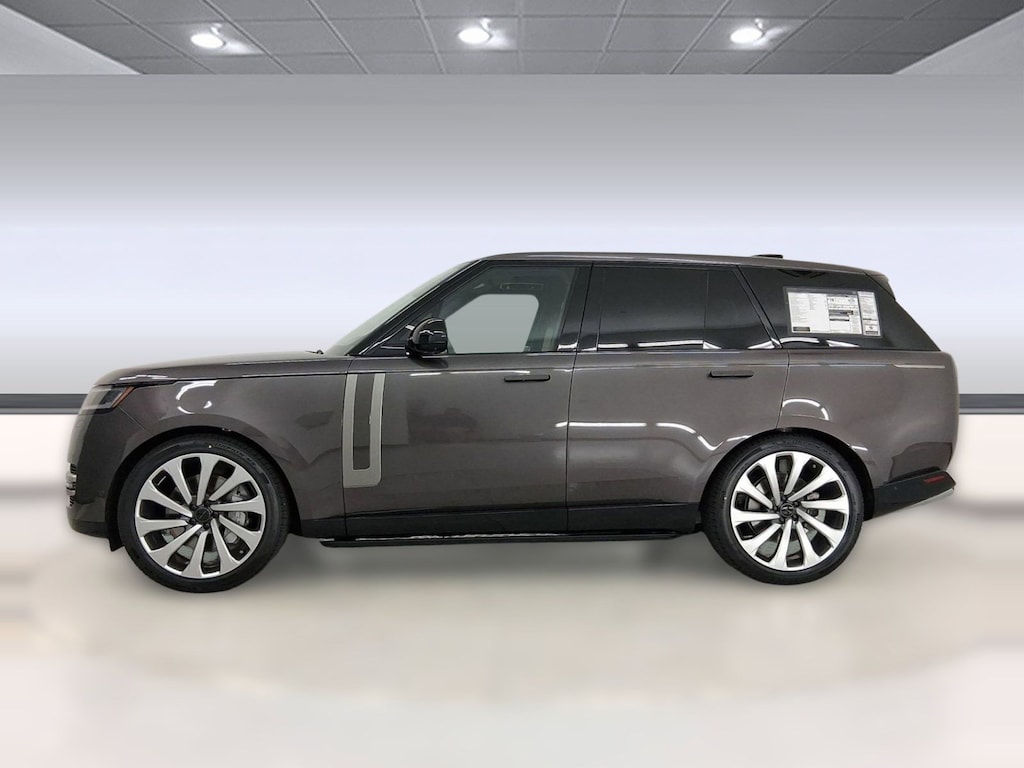 New 2026 Land Rover Range Rover P530 SE SUV