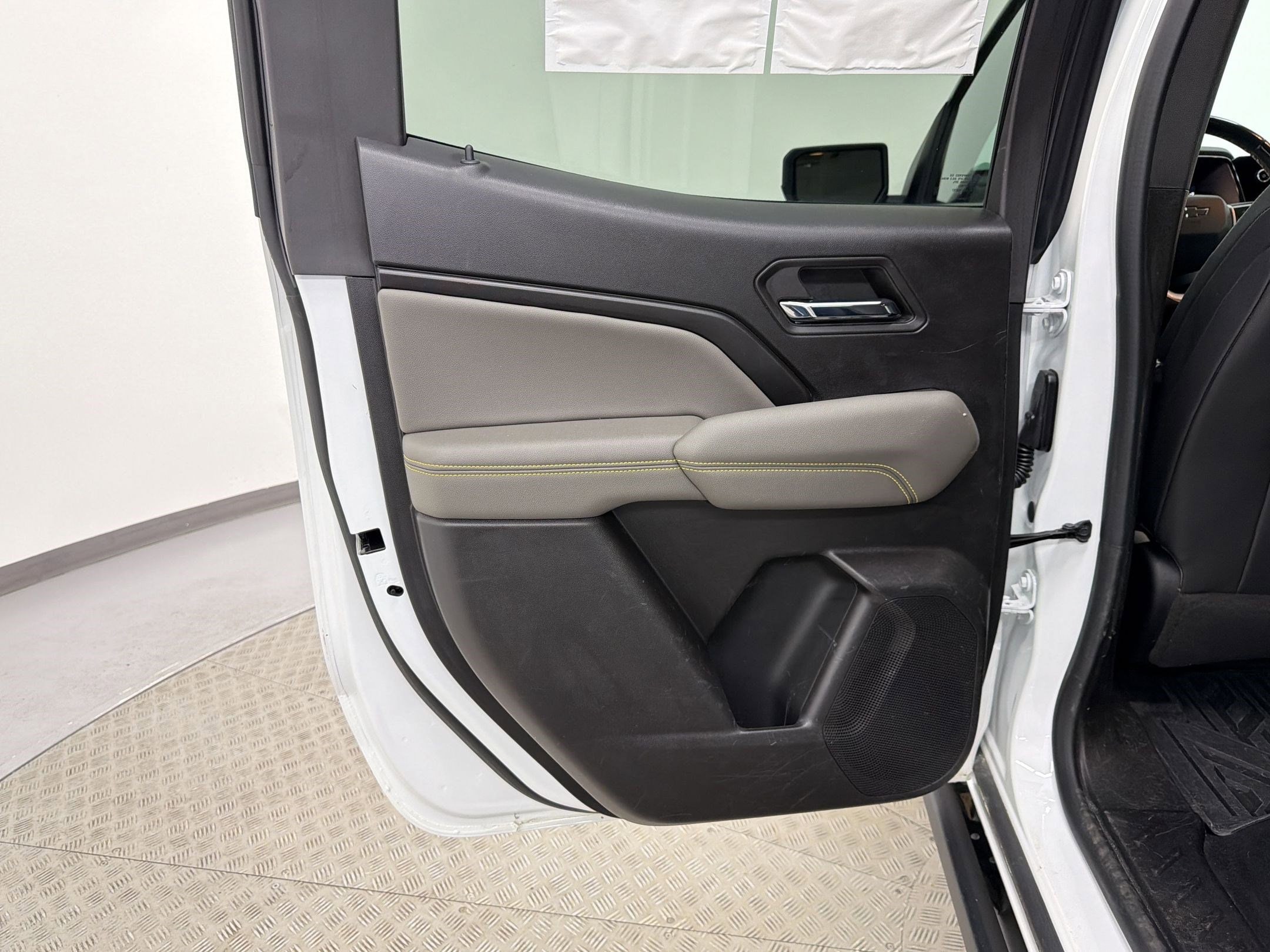 2023 Chevrolet Colorado ZR2 - Photo 30