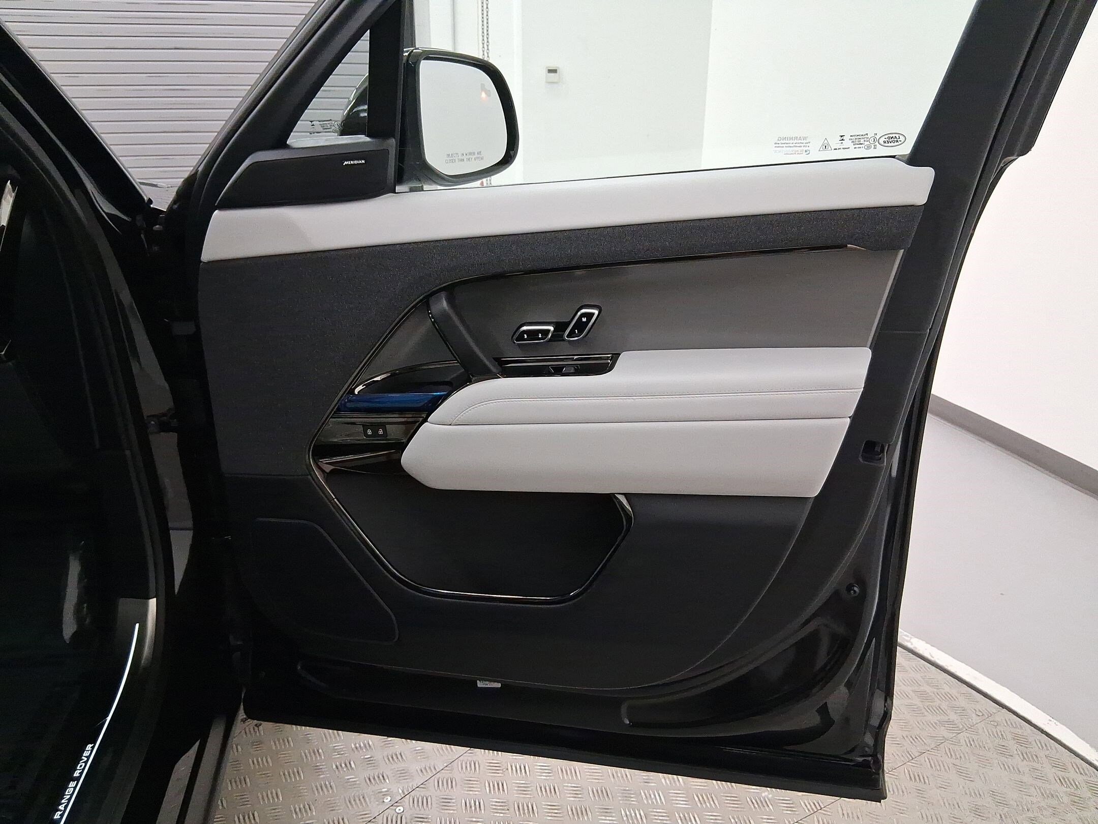 2026 Land Rover Range Rover Sport SE - Photo 20